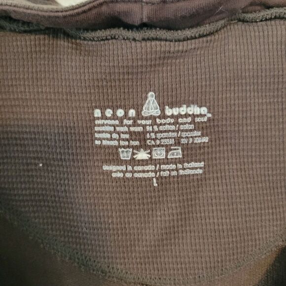 Neon Buddha Brown V-Neck Hoodie Size Large Wooden Buttons Lagenlook - Picture 4 of 5